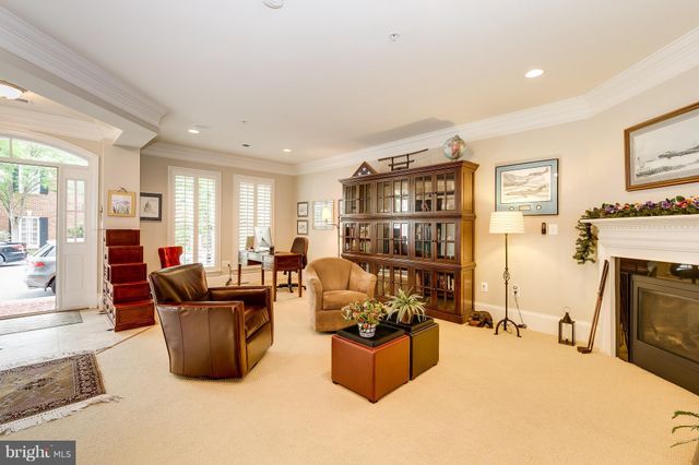$998,500 | 1842 Potomac Greens Drive, Alexandria, VA 22314