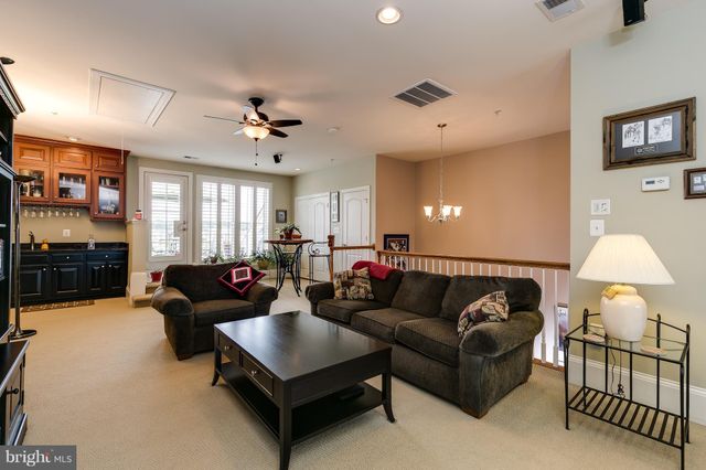 $998,500 | 1842 Potomac Greens Drive, Alexandria, VA 22314