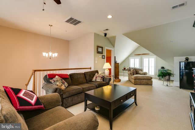 $998,500 | 1842 Potomac Greens Drive, Alexandria, VA 22314