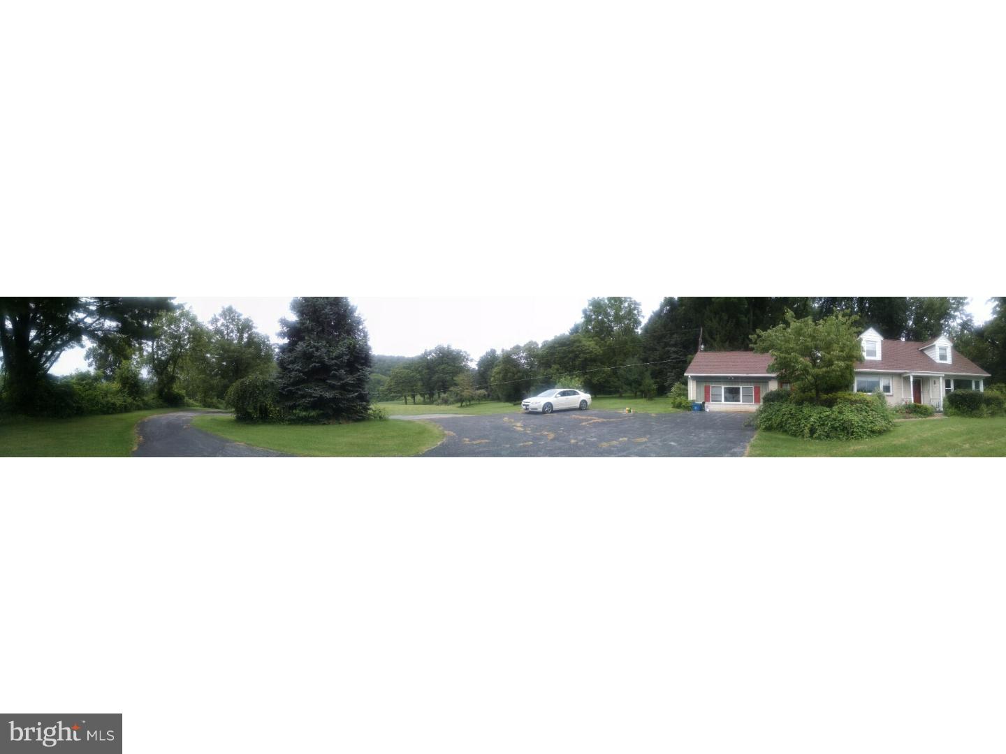 391 Moyer Road Reading, PA 19606 - Photo 2 of 16