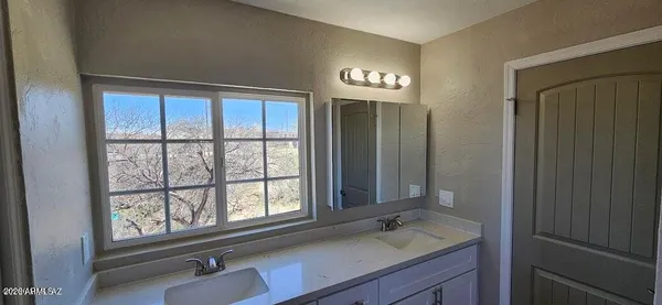 $289,500 | 773 South Ridge Drive, Benson, AZ 85602