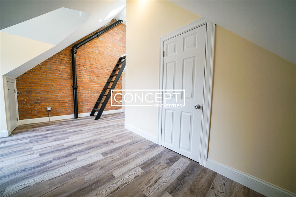 22 Winslow Road, Unit 22 Brookline, MA 02446 - Photo 22 of 25