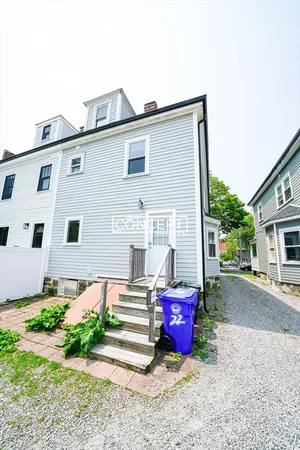 $8,000 | 22 Winslow Road, Unit 22, Brookline, MA 02446