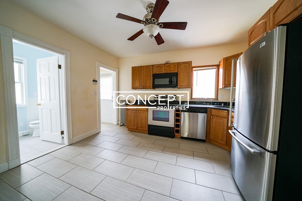 22 Winslow Road, Unit 22 Brookline, MA 02446 - Photo 6 of 25