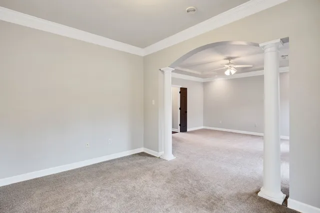 a view of a big room with an empty space