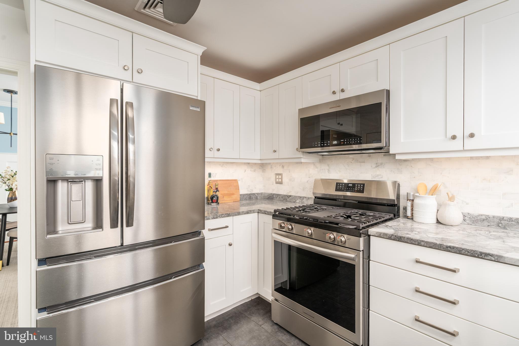 744 7th Street Southeast Washington, DC 20003 - Photo 18 of 37 Stainless appliances