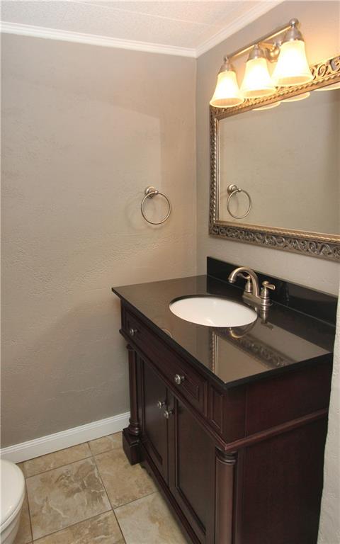 335 Rockfield Road Pittsburgh, PA 15243 - Photo 14 of 25