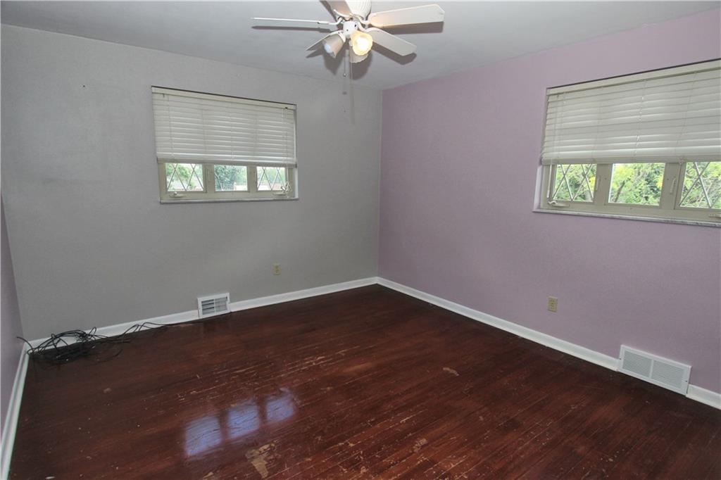 335 Rockfield Road Pittsburgh, PA 15243 - Photo 22 of 25