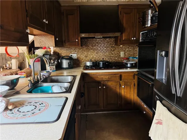 $225,000 | 302 North Wheeling Avenue, Kansas City, MO 64123