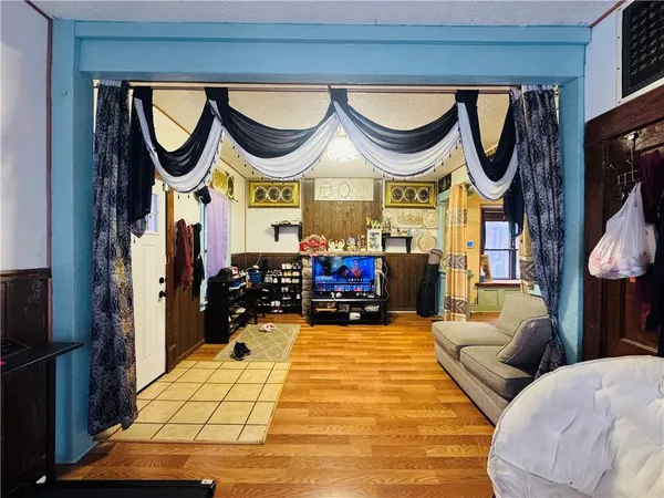 $225,000 | 302 North Wheeling Avenue, Kansas City, MO 64123