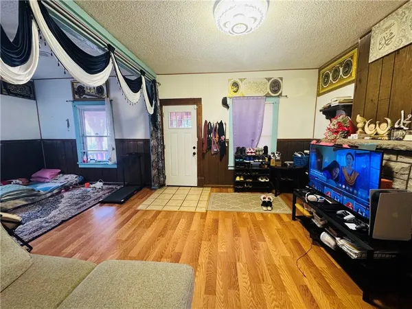 $225,000 | 302 North Wheeling Avenue, Kansas City, MO 64123