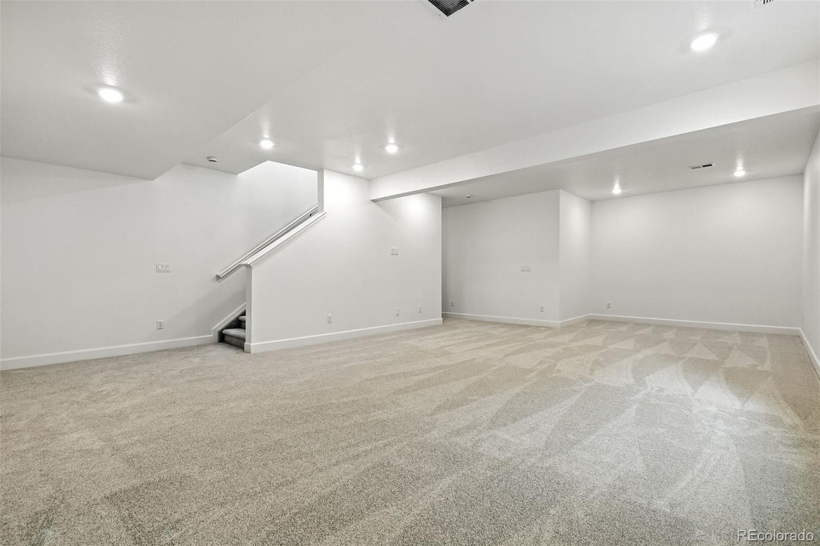 17075 West 92nd Loop Arvada, CO 80007 - Photo 3 of 33