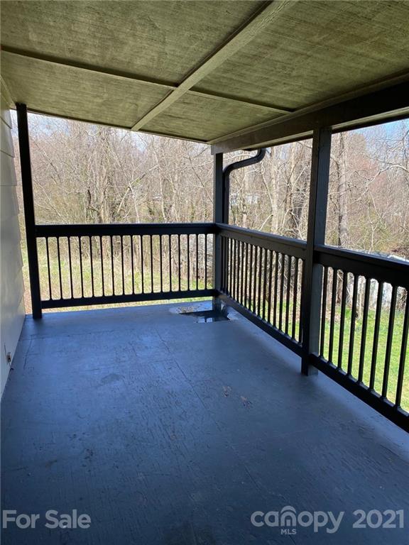 32 Surrett Road Candler, NC 28715 - Photo 17 of 22 Gallery Image 17
