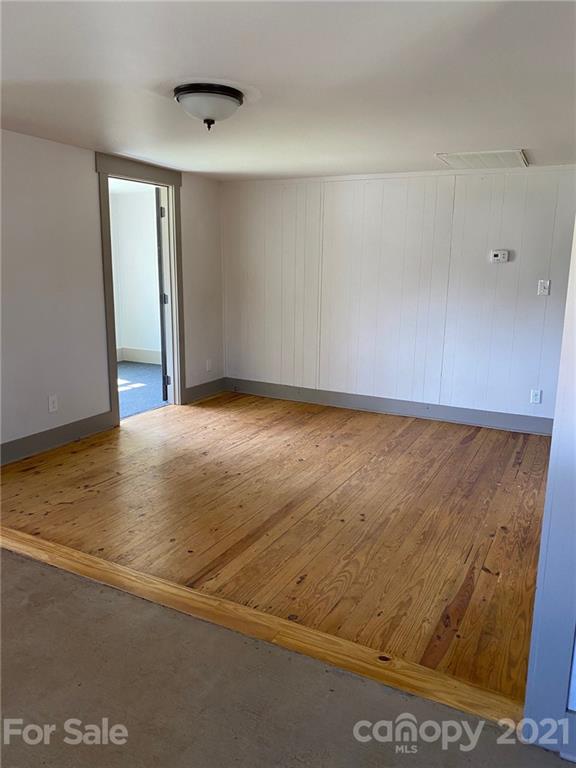 32 Surrett Road Candler, NC 28715 - Photo 6 of 22 Gallery Image 6