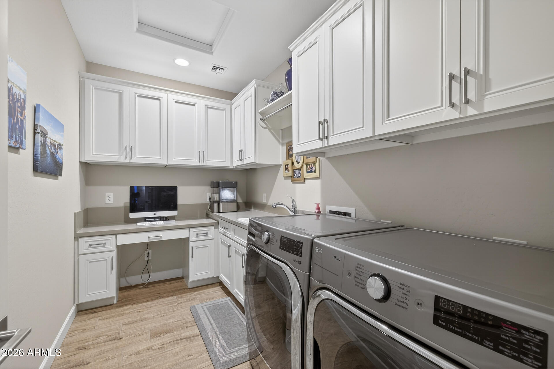 18207 East Coronado Cave Court Rio Verde, AZ 85263 - Photo 24 of 65 32) LAUNDRY ROOM