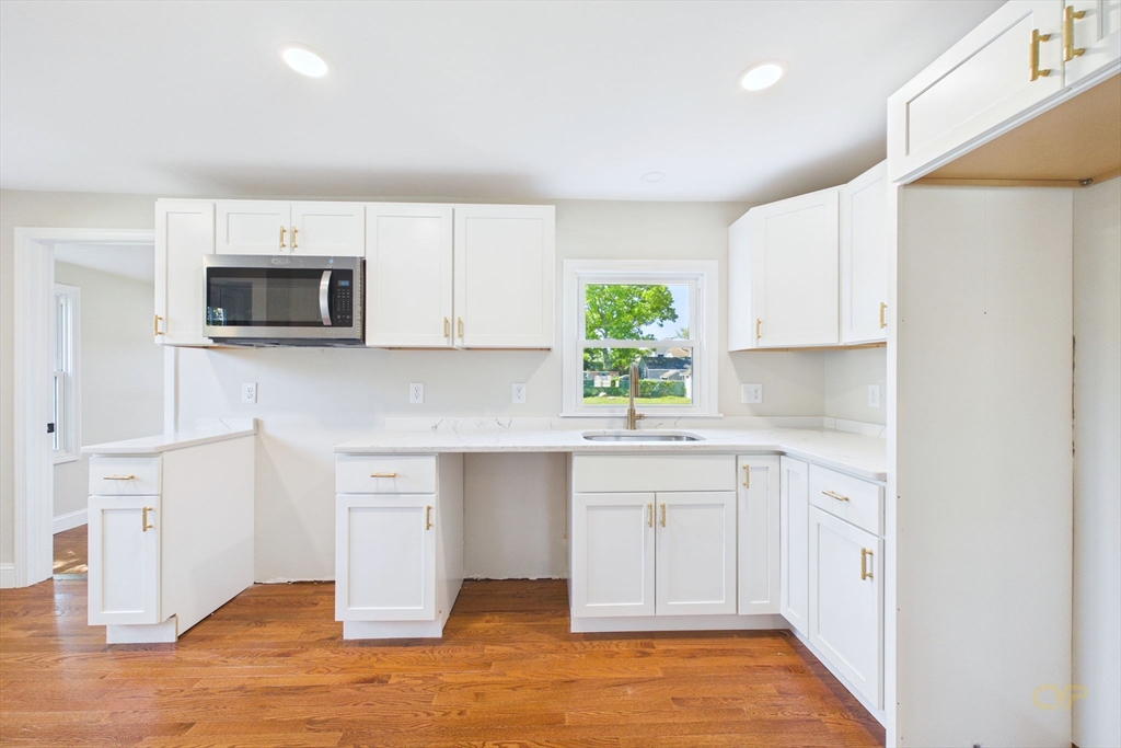 44 Wing Road Acushnet, MA 02743 - Photo 10 of 25