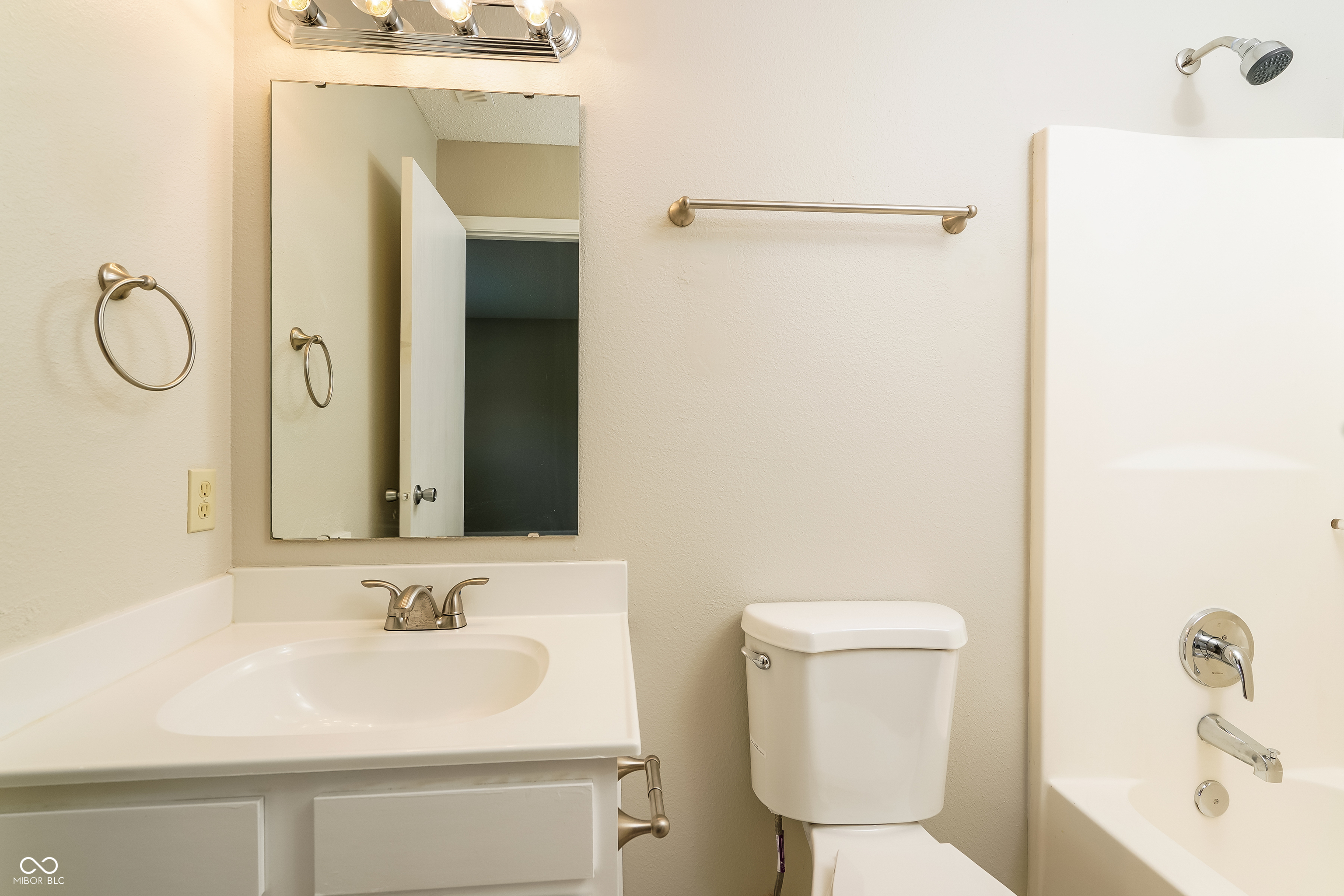 7285 Ridgebrook Drive Avon, IN 46123 - Photo 11 of 15