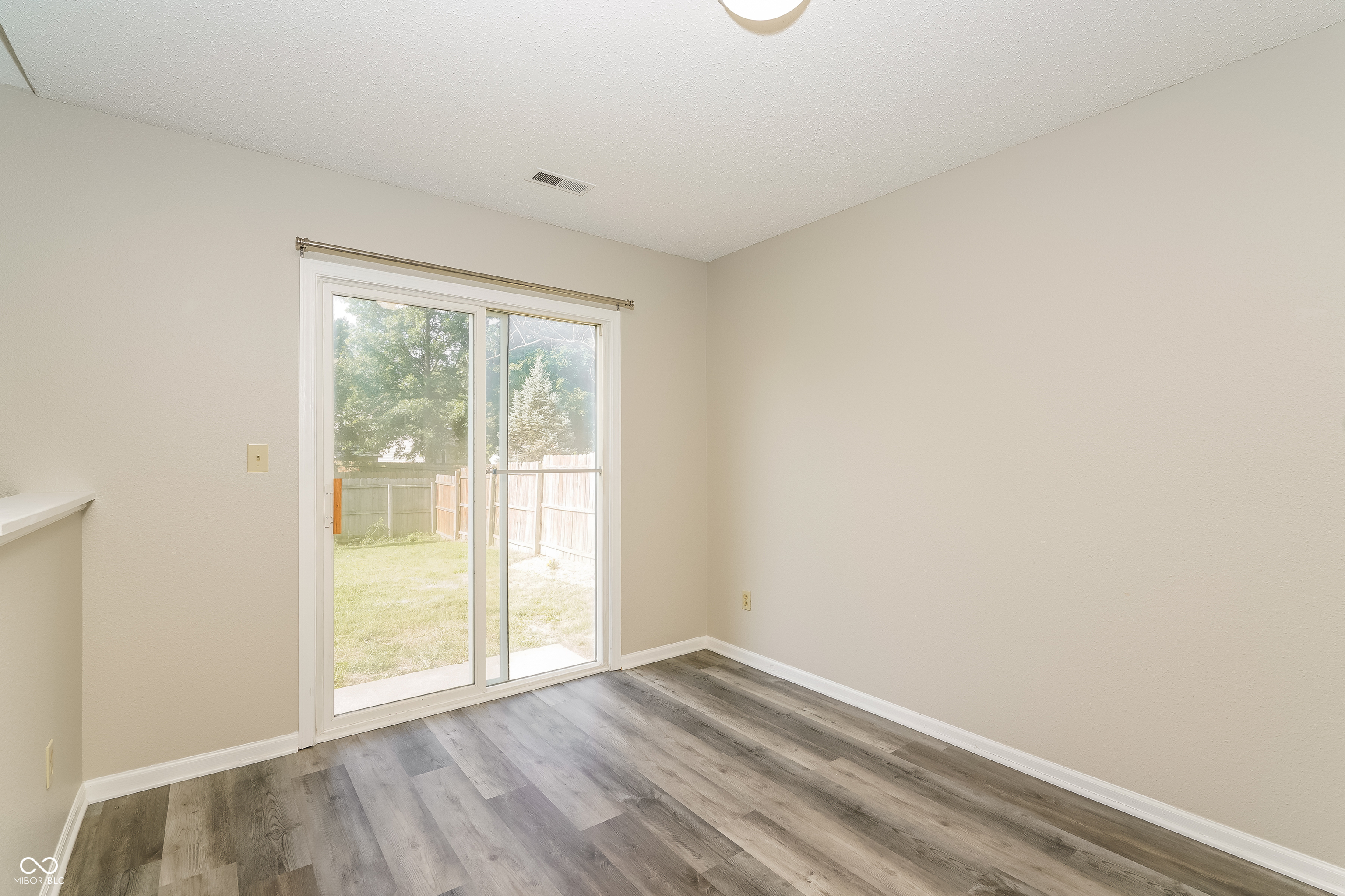 7285 Ridgebrook Drive Avon, IN 46123 - Photo 4 of 15