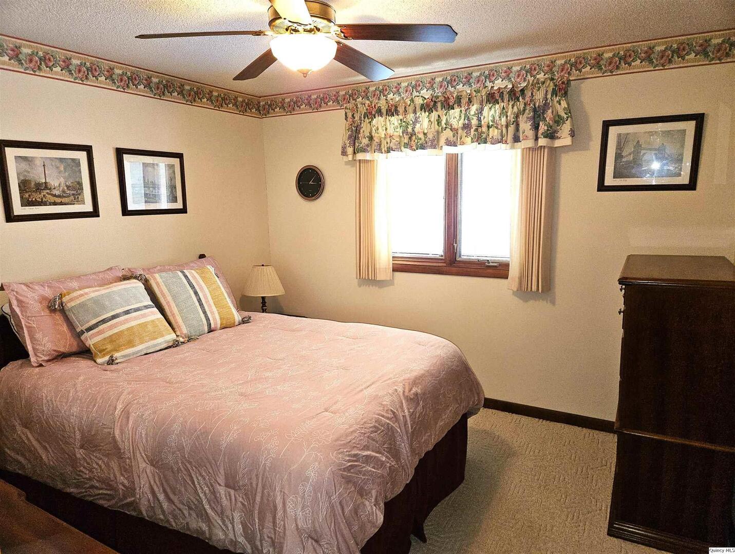2914 Bluff Ridge Drive Quincy, IL 62305 - Photo 6 of 25 Gallery Image 6