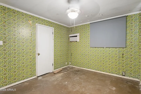 $325,000 | 2930 East Granada Road, Phoenix, AZ 85008