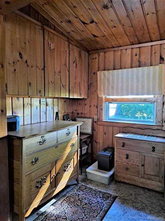 6099 Booth Road North Branch, MI 48461 - Photo 13 of 92