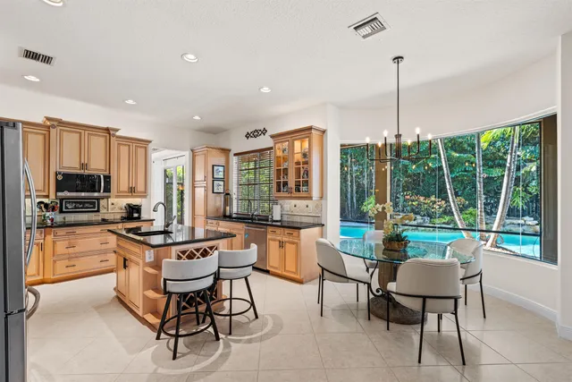 $1,395,000 | 19270 Skyridge Circle, Boca Raton, FL 33498