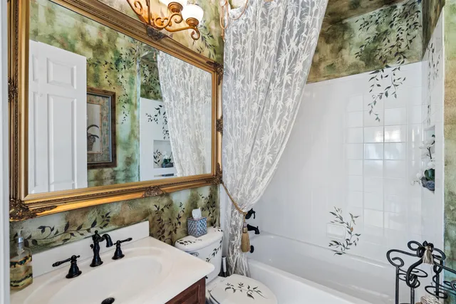 $1,395,000 | 19270 Skyridge Circle, Boca Raton, FL 33498