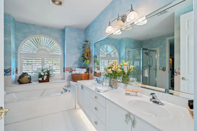 $1,395,000 | 19270 Skyridge Circle, Boca Raton, FL 33498