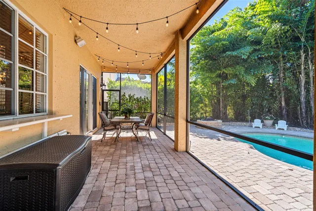 $1,395,000 | 19270 Skyridge Circle, Boca Raton, FL 33498