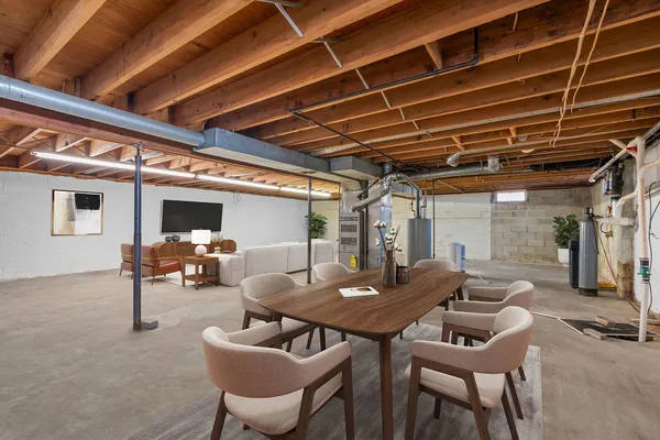 $170,000 | 29 West Oak Street, Piper City, IL 60959