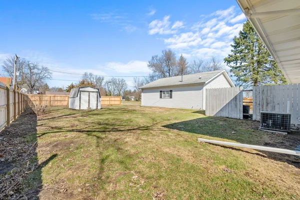 $170,000 | 29 West Oak Street, Piper City, IL 60959