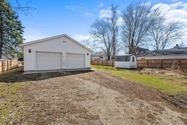 $170,000 | 29 West Oak Street, Piper City, IL 60959