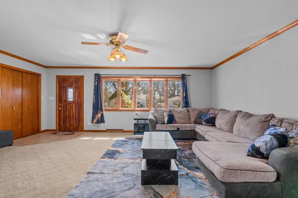 $170,000 | 29 West Oak Street, Piper City, IL 60959