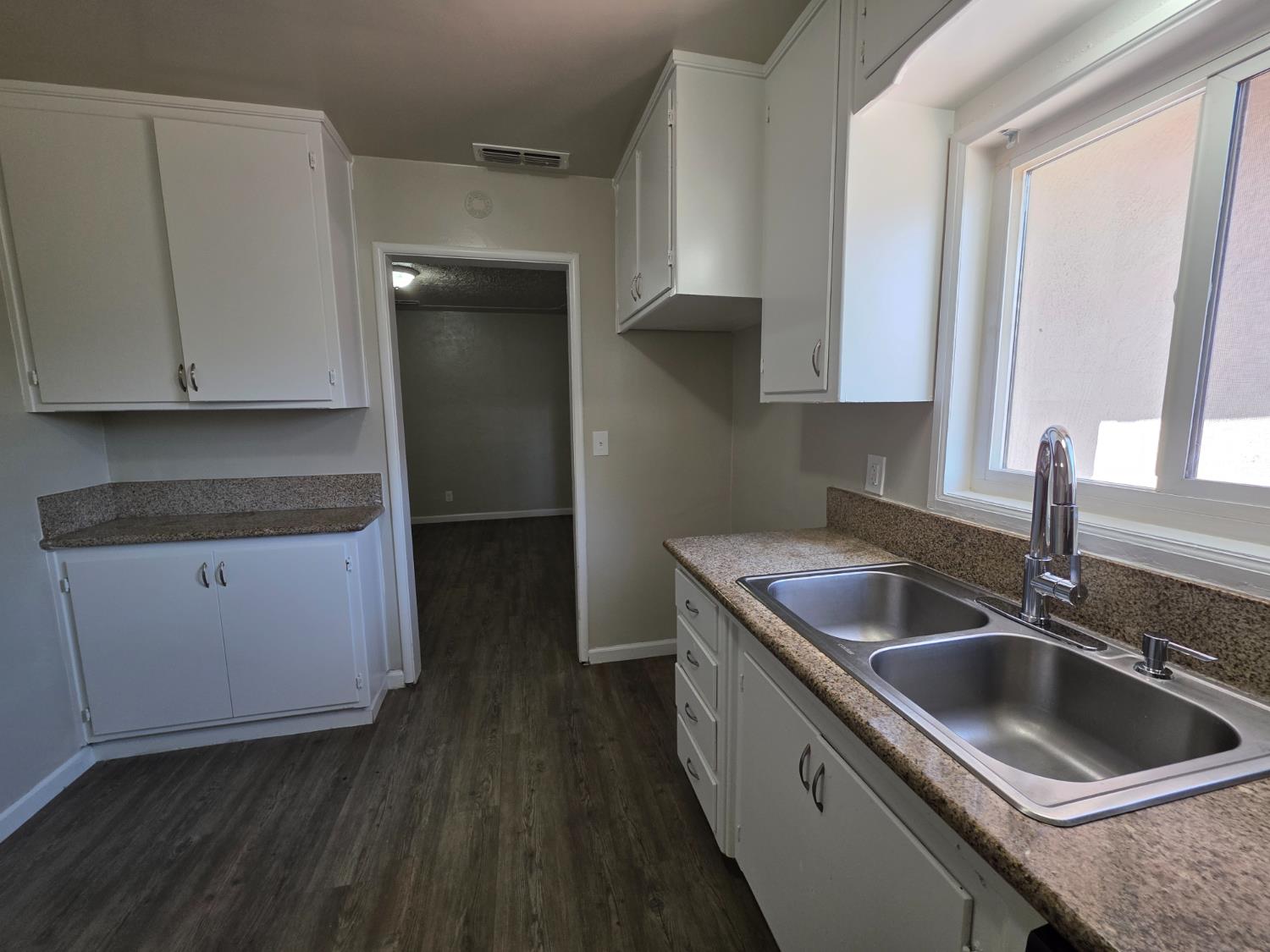 1416 Tully Road Modesto, CA 95350 - Photo 12 of 35 Gallery Image 12