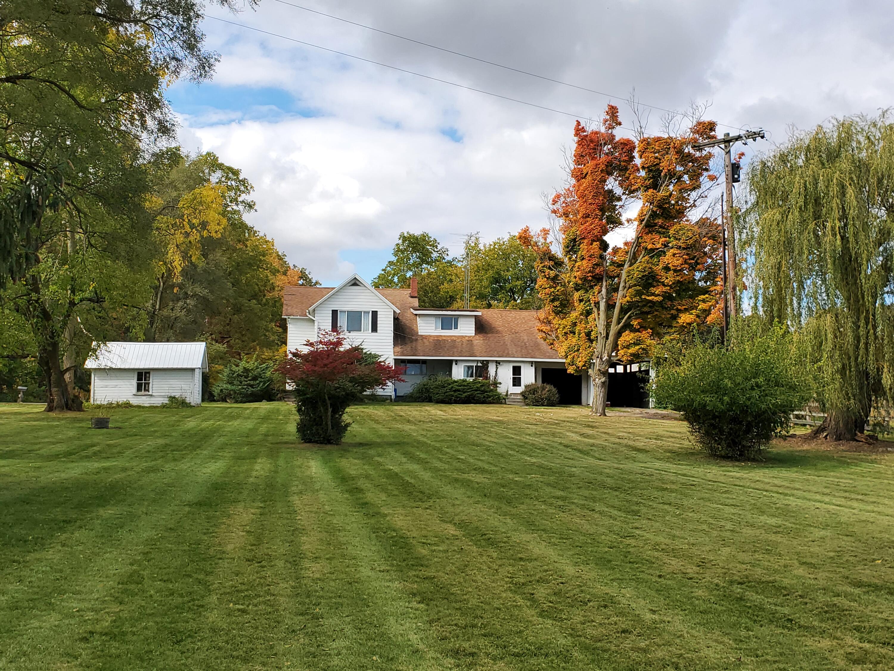 13240 Folks Road Hanover, MI 49241 - Photo 2 of 43 20221008_115858