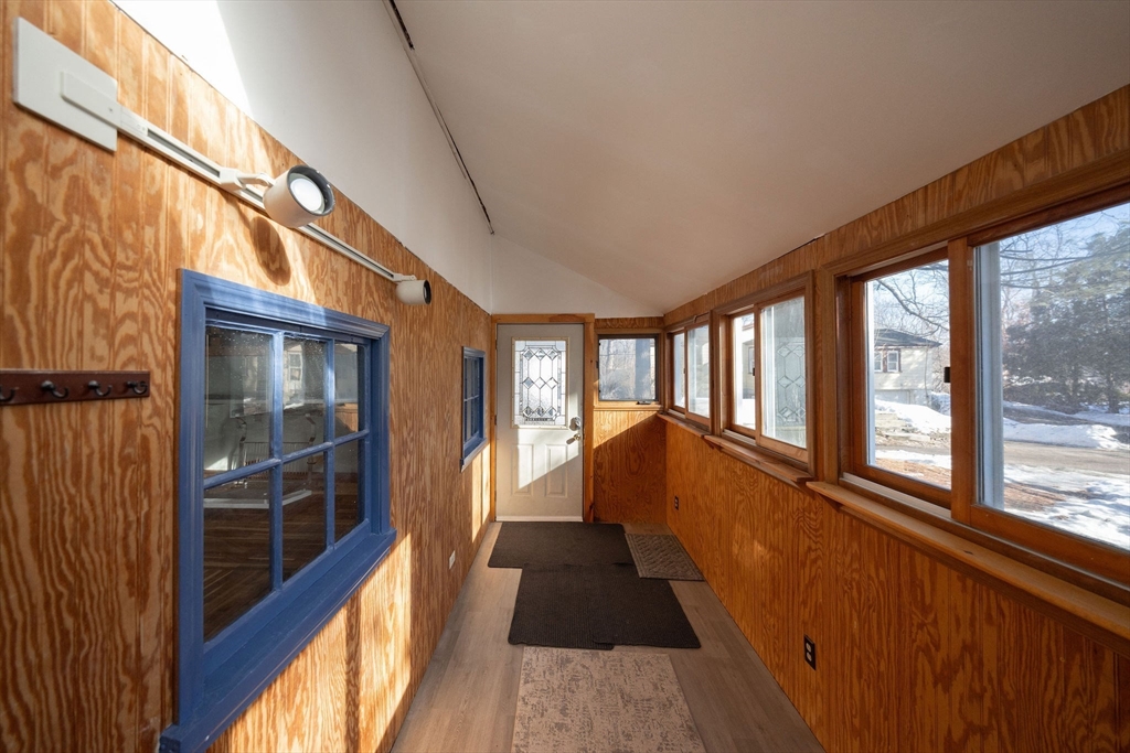 2 Teconnett Path Worcester, MA 01605 - Photo 29 of 36 a view of hallway with windows