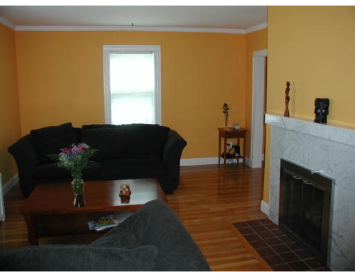 126 Virginia Road Waltham, MA 02453 - Photo 3 of 5