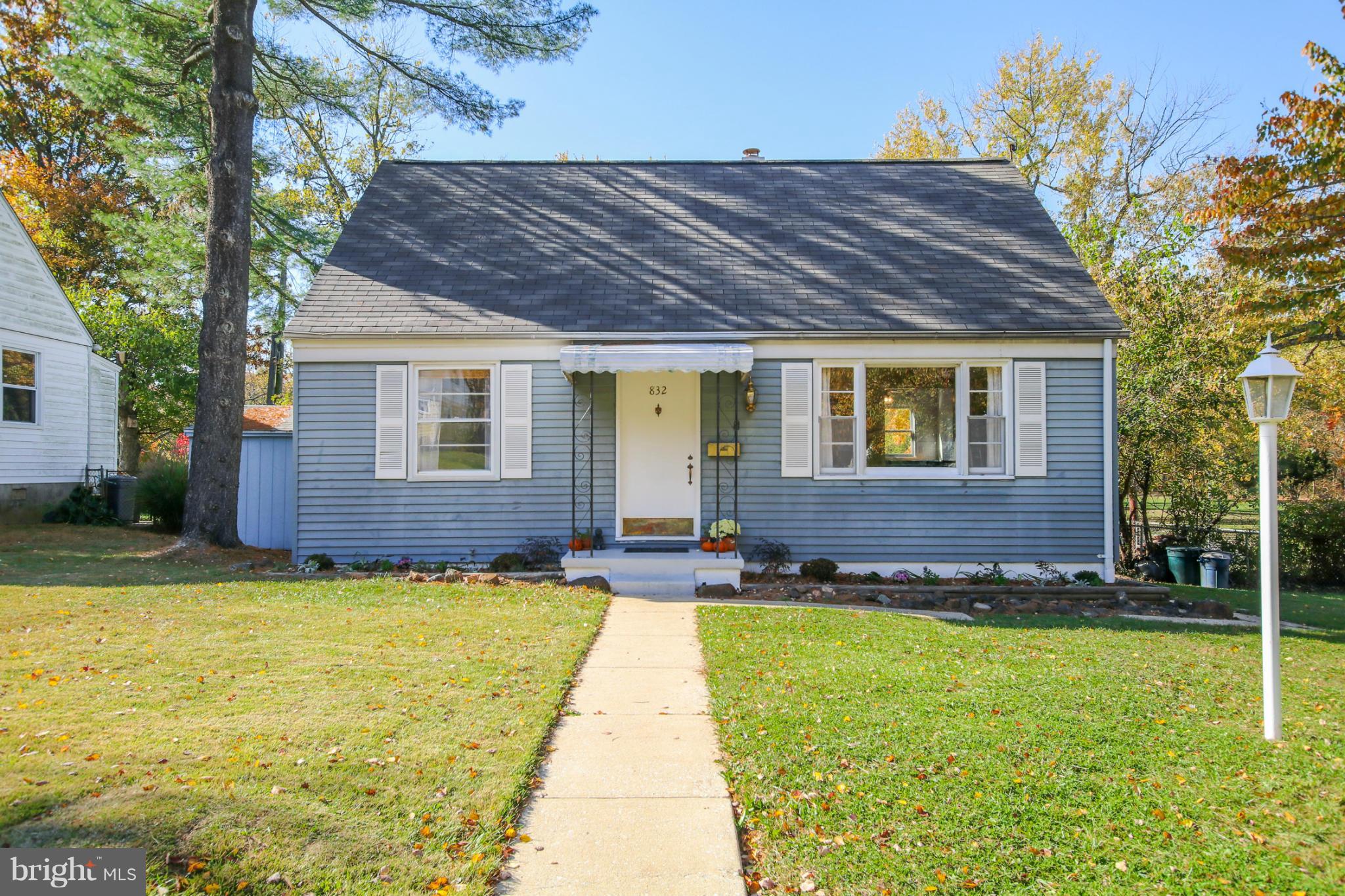 832 Templecliff Road Pikesville, MD 21208 - Photo 1 of 30 a view of a house with a yard