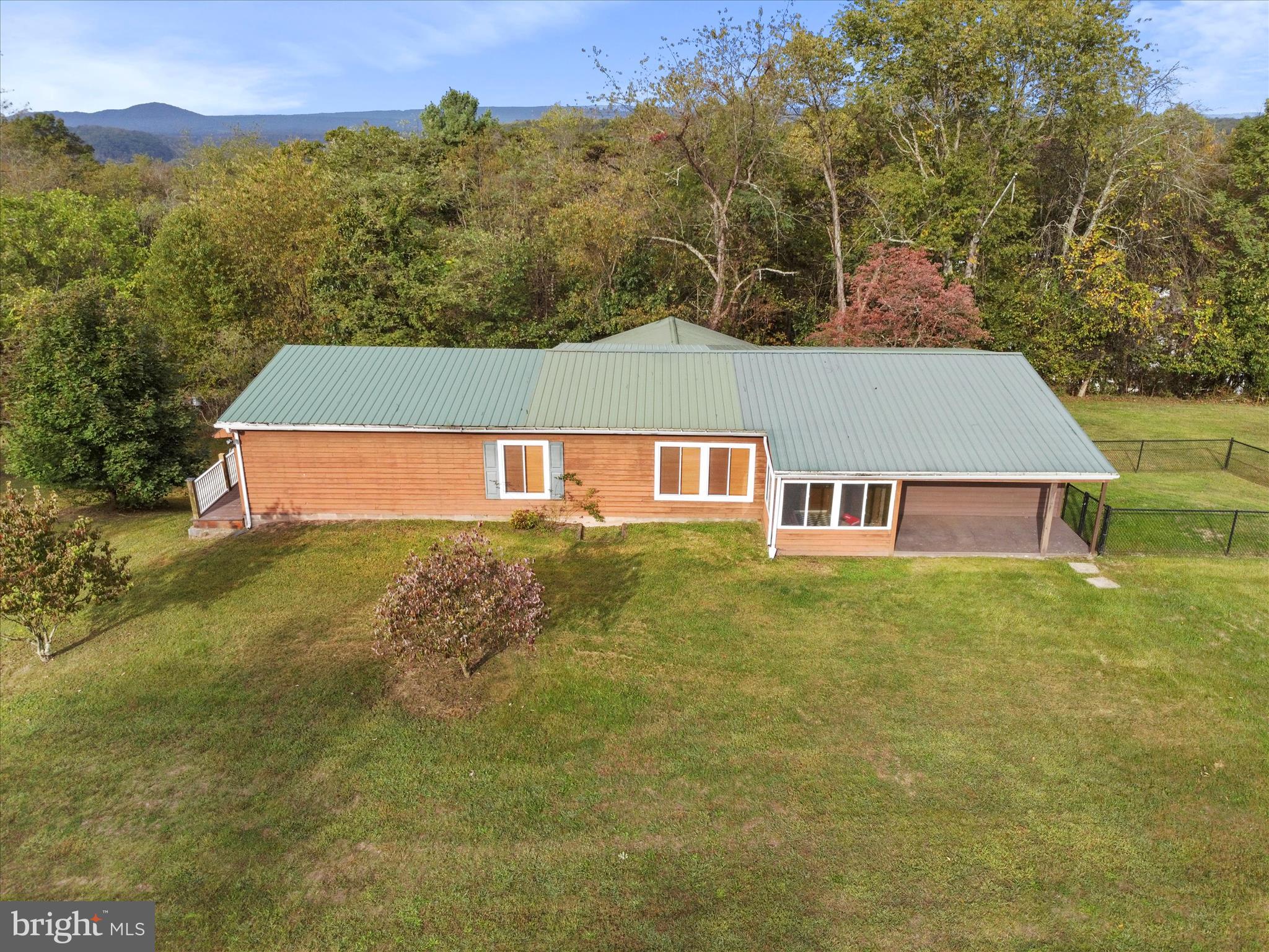 14300 Tollgate Ridge Road Hancock, MD 21750 - Photo 5 of 63 Gallery Image 5