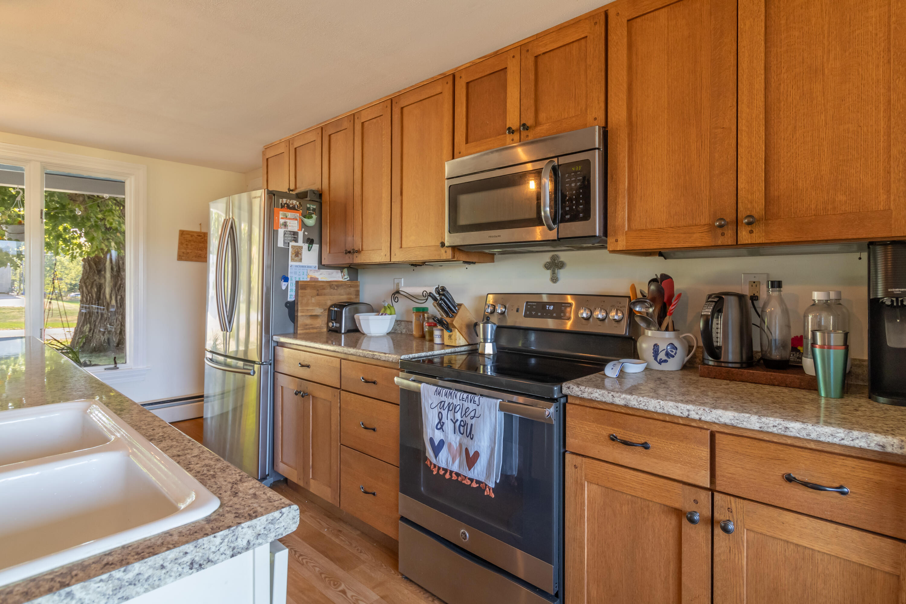 484 Day Road Brewer, ME 04412 - Photo 41 of 87 484 Day Road Interiors-17