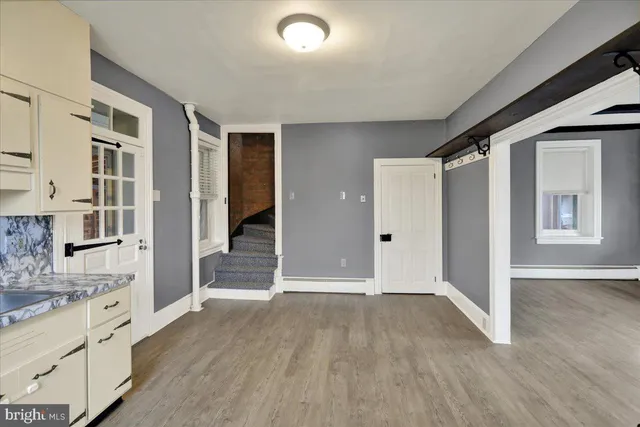 $1,800 | 431 Main Street, Hamburg, PA 19526