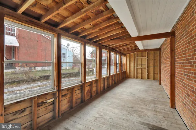 $1,800 | 431 Main Street, Hamburg, PA 19526