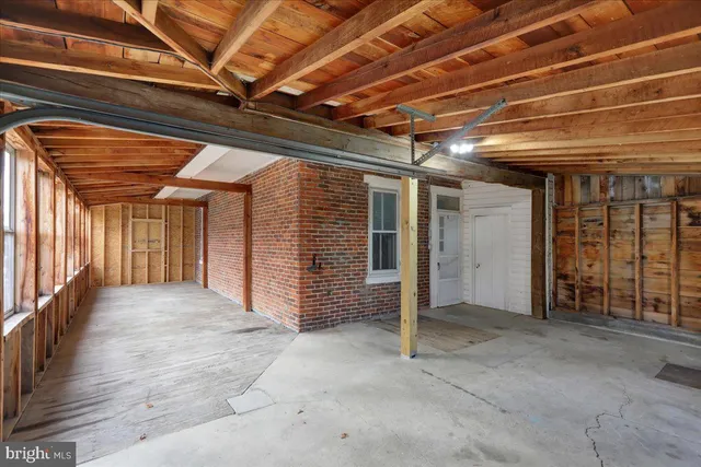 $1,800 | 431 Main Street, Hamburg, PA 19526