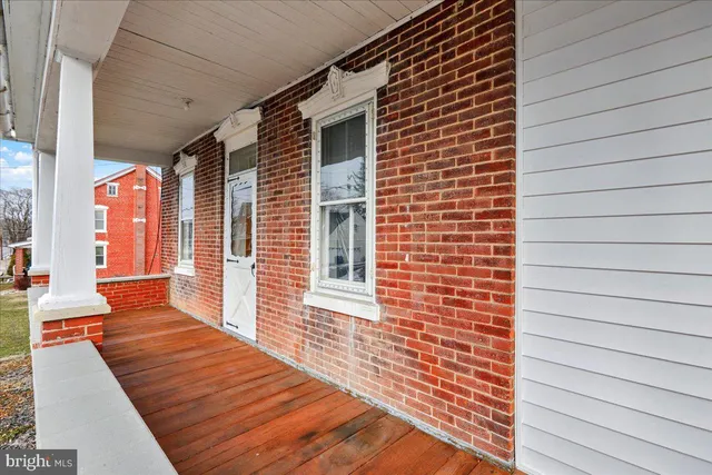 $1,800 | 431 Main Street, Hamburg, PA 19526