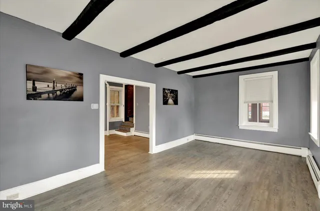 $1,800 | 431 Main Street, Hamburg, PA 19526