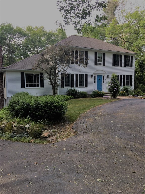 21 Grafton Road Upton, MA 01568 - Photo 2 of 29 Gallery Image 2