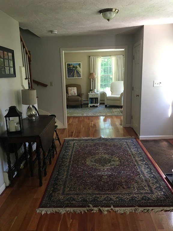 21 Grafton Road Upton, MA 01568 - Photo 7 of 29 Gallery Image 7
