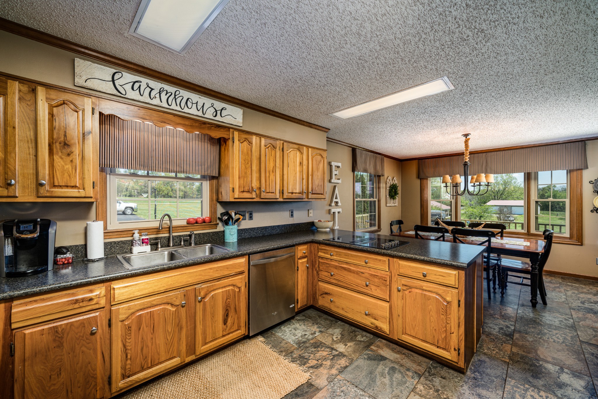 5572 Academy Road Cookeville, TN 38506 - Photo 7 of 50 Gallery Image 7