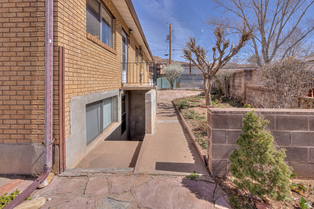 738 Locust Lane Moab, UT 84532 - Photo 24 of 25 View of patio