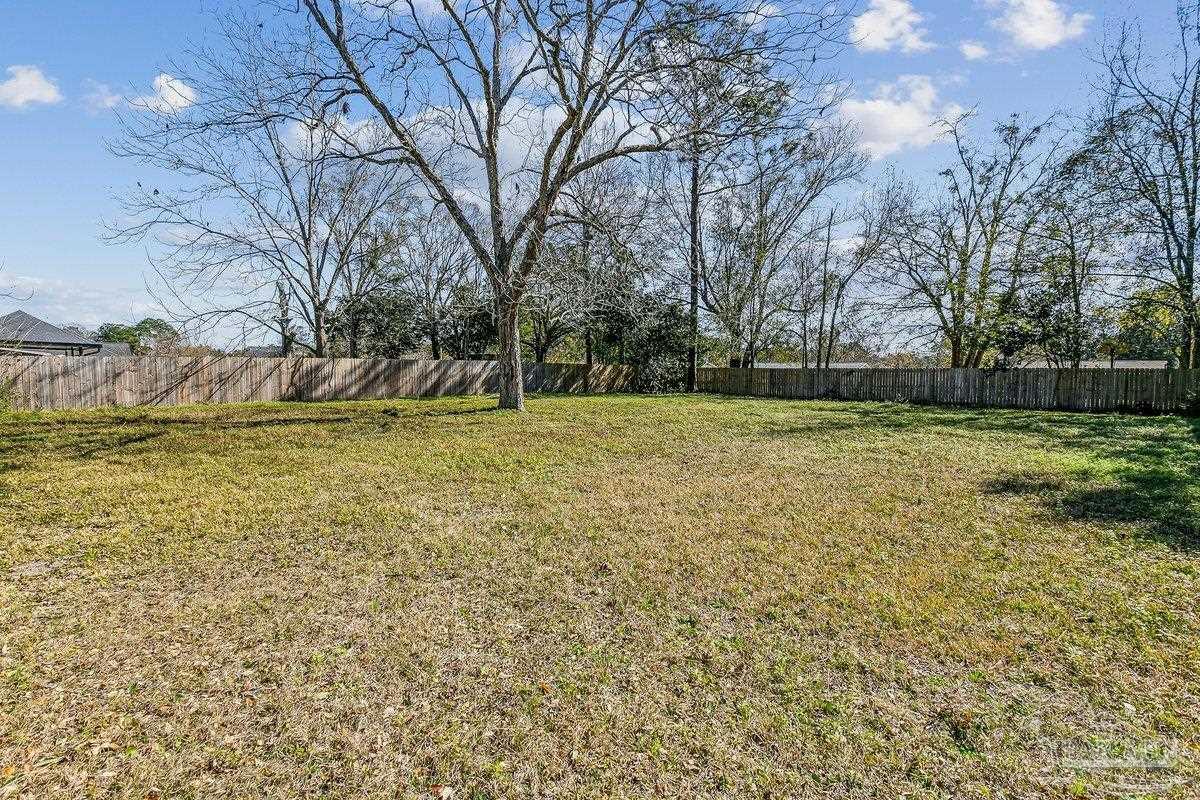 445 West Kingsfield Road Cantonment, FL 32533 - Photo 6 of 13 Gallery Image 6